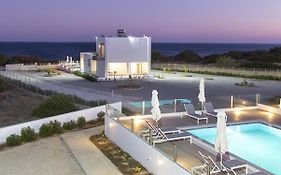 Aegean Horizon Beachfront Villas